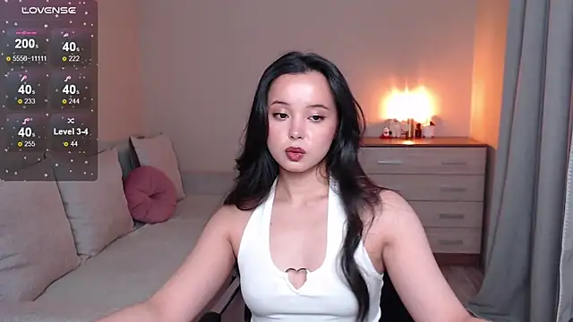 Snapshot of lia_hetty chatting on 11-13-25, 11:14 lia hetty online show from 11-13-25, 11:14