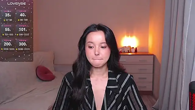 Snapshot of lia_hetty chatting on 09-17-25, 04:20 lia hetty online show from 09-17-25, 04:20