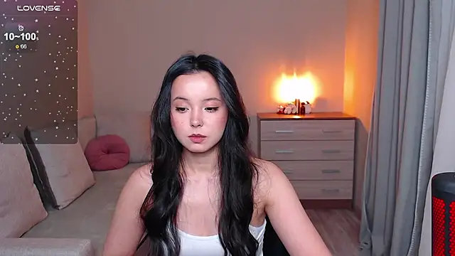 Snapshot of lia_hetty chatting on 11-25-25, 05:02 lia hetty online show from 11-25-25, 05:02