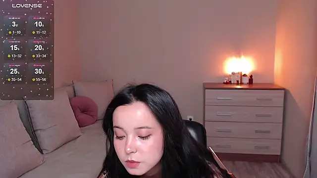 Snapshot of lia_hetty chatting on 10-12-25, 02:29 lia hetty online show from 10-12-25, 02:29