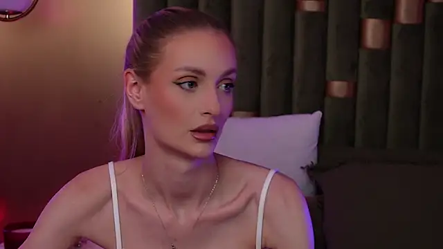 AmeliaAngel online show from 03-04-26, 08:27