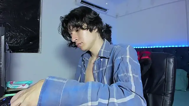 jack grealish01 online show from 02-28-26, 04:01