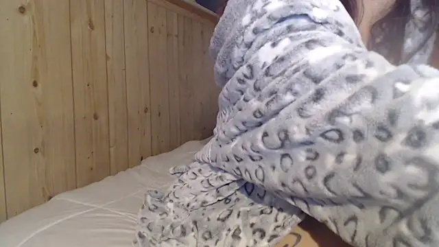 saraswirls69xh online show from 01-15-26, 12:19