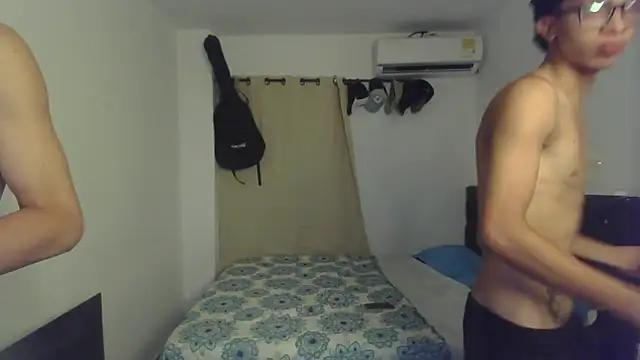 pocket loversxxx online show from 02-21-26, 07:21