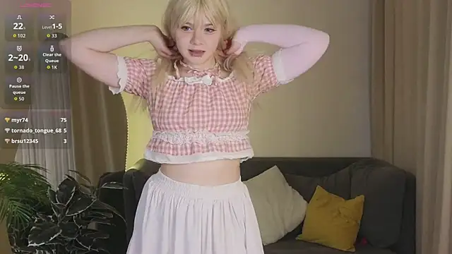 Snapshot of mellybloom chatting on 01-13-26, 08:18 mellybloom online show from 01-13-26, 08:18