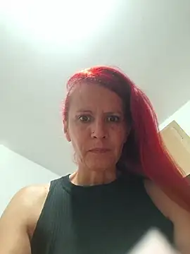 cintia love online show from 05-17-26, 07:14