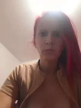 cintia love online show from 05-22-26, 08:51