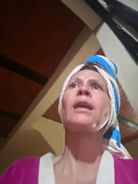 cintia love online show from 01-12-26, 06:36