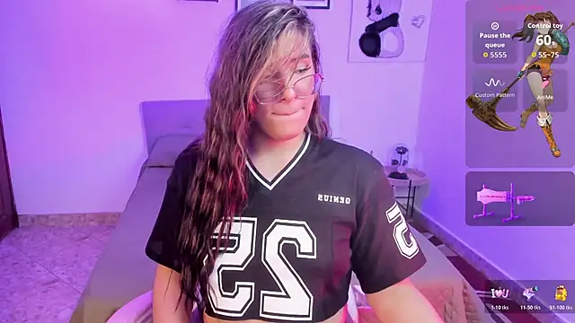 Valen with pussy online show from 03-14-26, 09:10