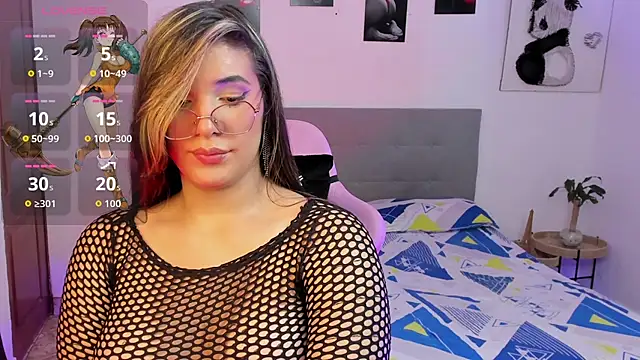 Valen with pussy online show from 05-29-26, 08:04