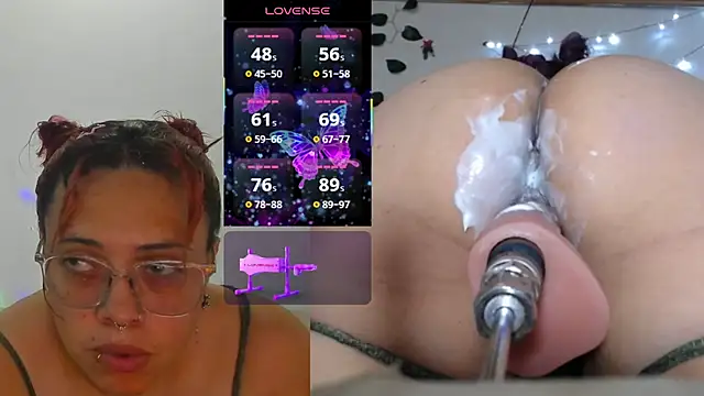 Snapshot of erikaradiante chatting on 02-18-26, 12:52 erikaradiante online show from 02-18-26, 12:52