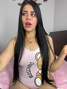 sophyy white online show from 02-06-26, 10:28