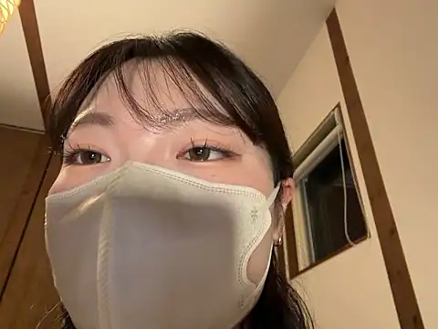   Yui  online show from 06-19-26, 01:39