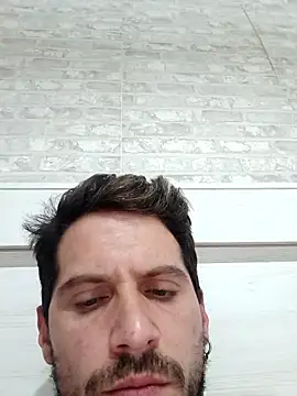 Adrianxxxxxx53 online show from 01-10-26, 05:19