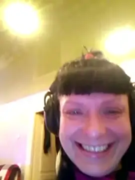 Snapshot of DebbieWhite chatting on 01-13-26, 02:54 DebbieWhite online show from 01-13-26, 02:54