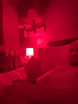 Snapshot of cloudyplay661 chatting on 02-09-26, 04:43 cloudyplay661 online show from 02-09-26, 04:43