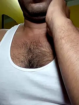 Lucky   05 online show from 05-13-26, 07:15