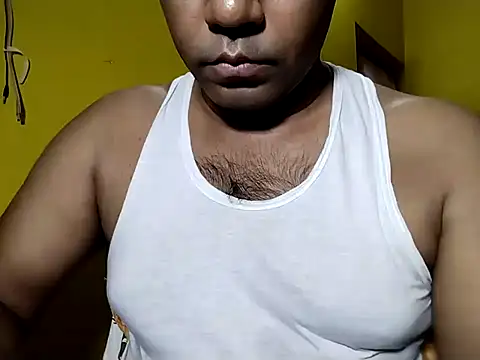 Lucky   05 online show from 05-25-26, 04:56