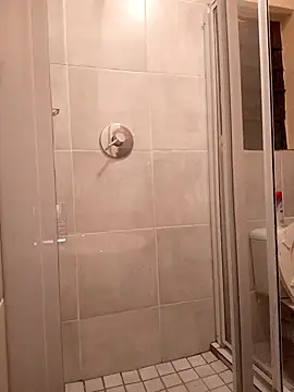 Playmate1976 online show from 04-14-26, 05:51