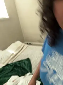 Angeliccreamyrican online show from 04-10-26, 06:26