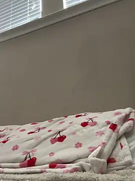 Angeliccreamyrican online show from 02-17-26, 07:44