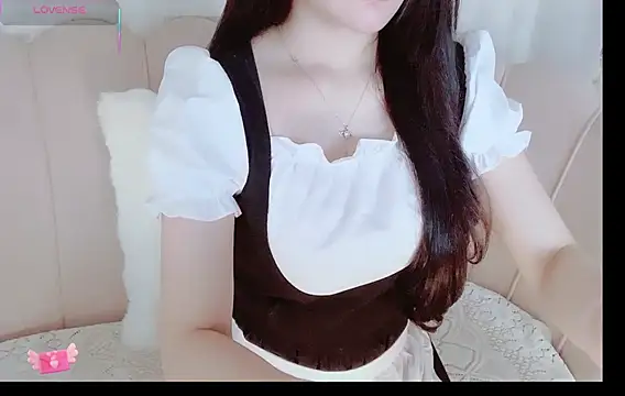 Snapshot of Junnatalie__ chatting on 04-09-26, 06:19 Junnatalie online show from 04-09-26, 06:19