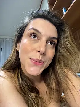 BarbieHotBrazil online show from 04-19-26, 03:18