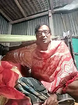 Snapshot of Hot-headed chatting on 02-24-26, 04:08 Hot-headed online show from 02-24-26, 04:08