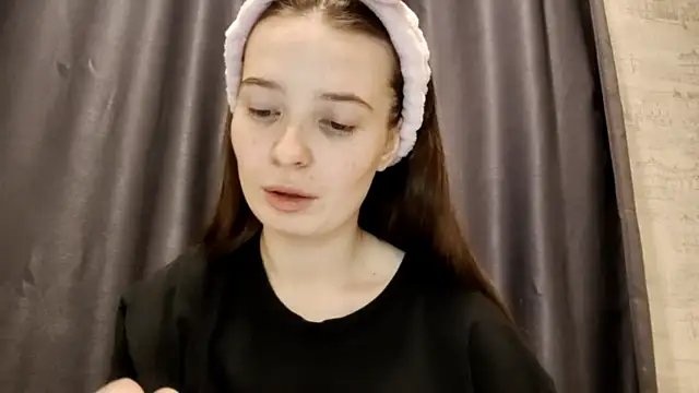 Snapshot of FencingJet chatting on 01-06-26, 09:24 FencingJet online show from 01-06-26, 09:24