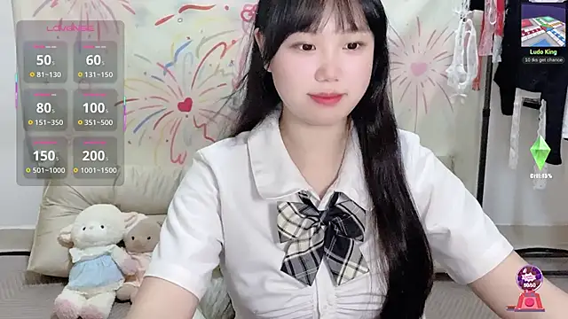 xiaoguai99 online show from 06-14-26, 11:33
