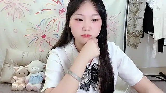 Snapshot of xiaoguai99 chatting on 07-24-26, 07:04 xiaoguai99 online show from 07-24-26, 07:04