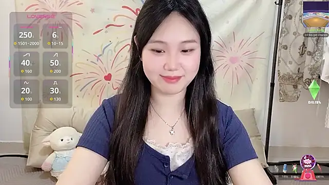 Snapshot of xiaoguai99 chatting on 07-23-26, 06:44 xiaoguai99 online show from 07-23-26, 06:44
