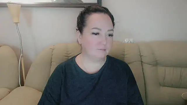 Snapshot of infinity_loveliness chatting on 09-28-25, 05:36 infinity loveliness online show from 09-28-25, 05:36