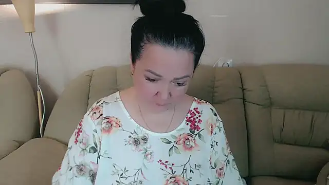 Snapshot of infinity_loveliness chatting on 10-16-25, 06:54 infinity loveliness online show from 10-16-25, 06:54