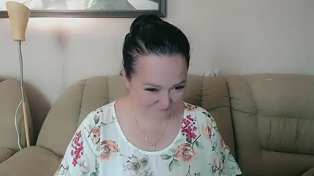 Snapshot of infinity_loveliness chatting on 10-09-25, 05:19 infinity loveliness online show from 10-09-25, 05:19