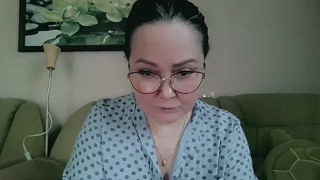 infinity loveliness online show from 04-24-26, 06:48