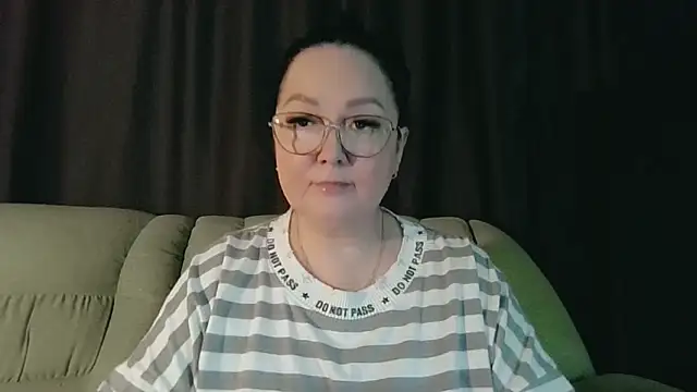 infinity loveliness online show from 05-15-26, 06:33