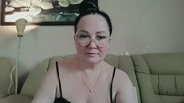 Snapshot of infinity_loveliness chatting on 06-09-26, 06:03 infinity loveliness online show from 06-09-26, 06:03