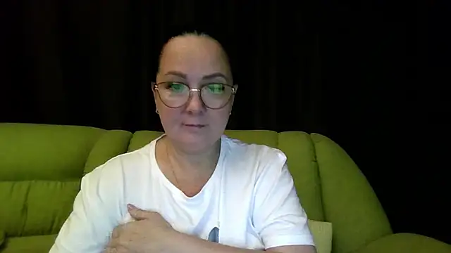 Snapshot of infinity_loveliness chatting on 06-18-26, 09:14 infinity loveliness online show from 06-18-26, 09:14