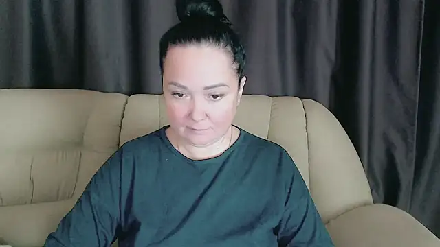 Snapshot of infinity_loveliness chatting on 09-16-25, 06:47 infinity loveliness online show from 09-16-25, 06:47