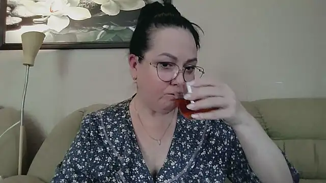 infinity loveliness online show from 03-22-26, 05:21