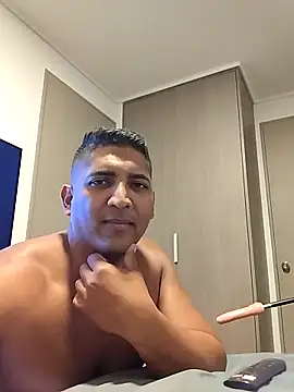 xxxch3o online show from 05-09-26, 04:05