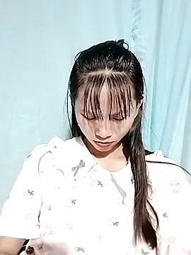 Snapshot of Wily-06 chatting on 04-26-26, 10:18 Wily-06 online show from 04-26-26, 10:18