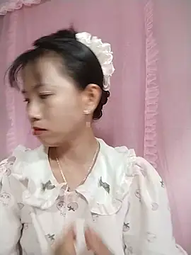 Snapshot of Wily-06 chatting on 05-22-26, 05:05 Wily-06 online show from 05-22-26, 05:05