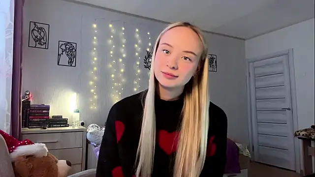 LatashiaOrcutt online show from 01-11-26, 12:34