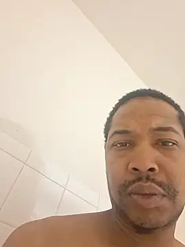 moneyboi1988 online show from 01-07-26, 02:33
