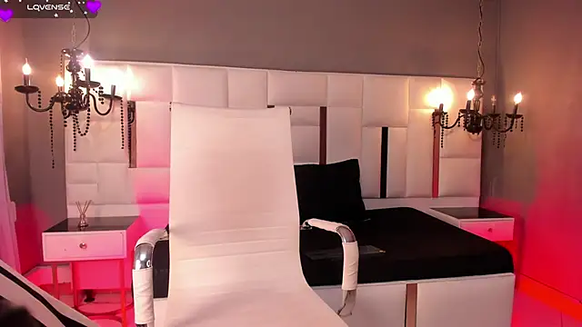 Snapshot of MAGIC_ISIS_ chatting on 02-21-26, 04:47 MAGIC ISIS online show from 02-21-26, 04:47