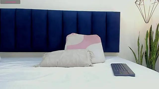 mayaevansmg online show from 02-16-26, 12:48