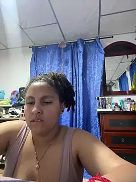 Selene Voon online show from 04-16-26, 12:44