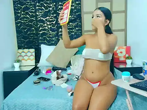 MelodyRouse online show from 05-22-26, 01:31